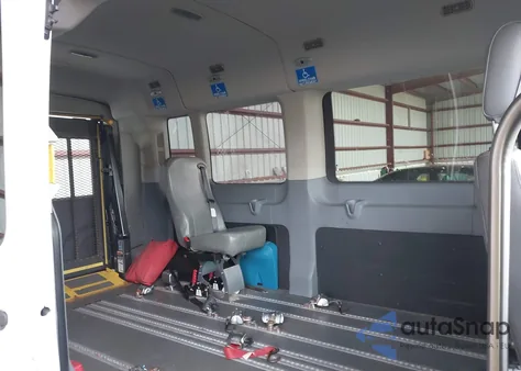 2015 Ford Transit-350 Xl z USA, uszkodzony, nr VIN 1FBZX2CM6FKB06564